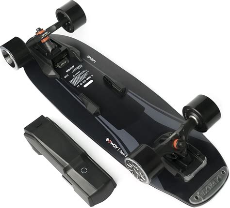 electric skateboard with swappable battery